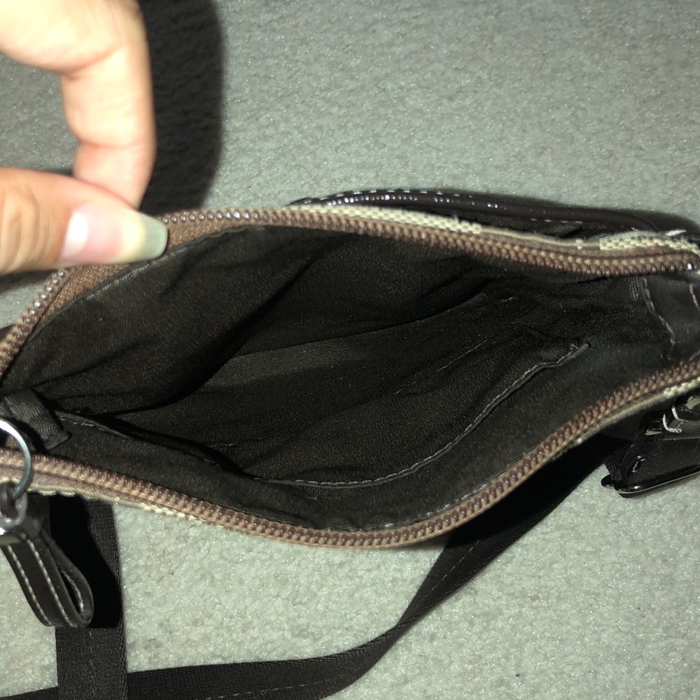 Crossbody Coach Purse - Picture 4 of 7